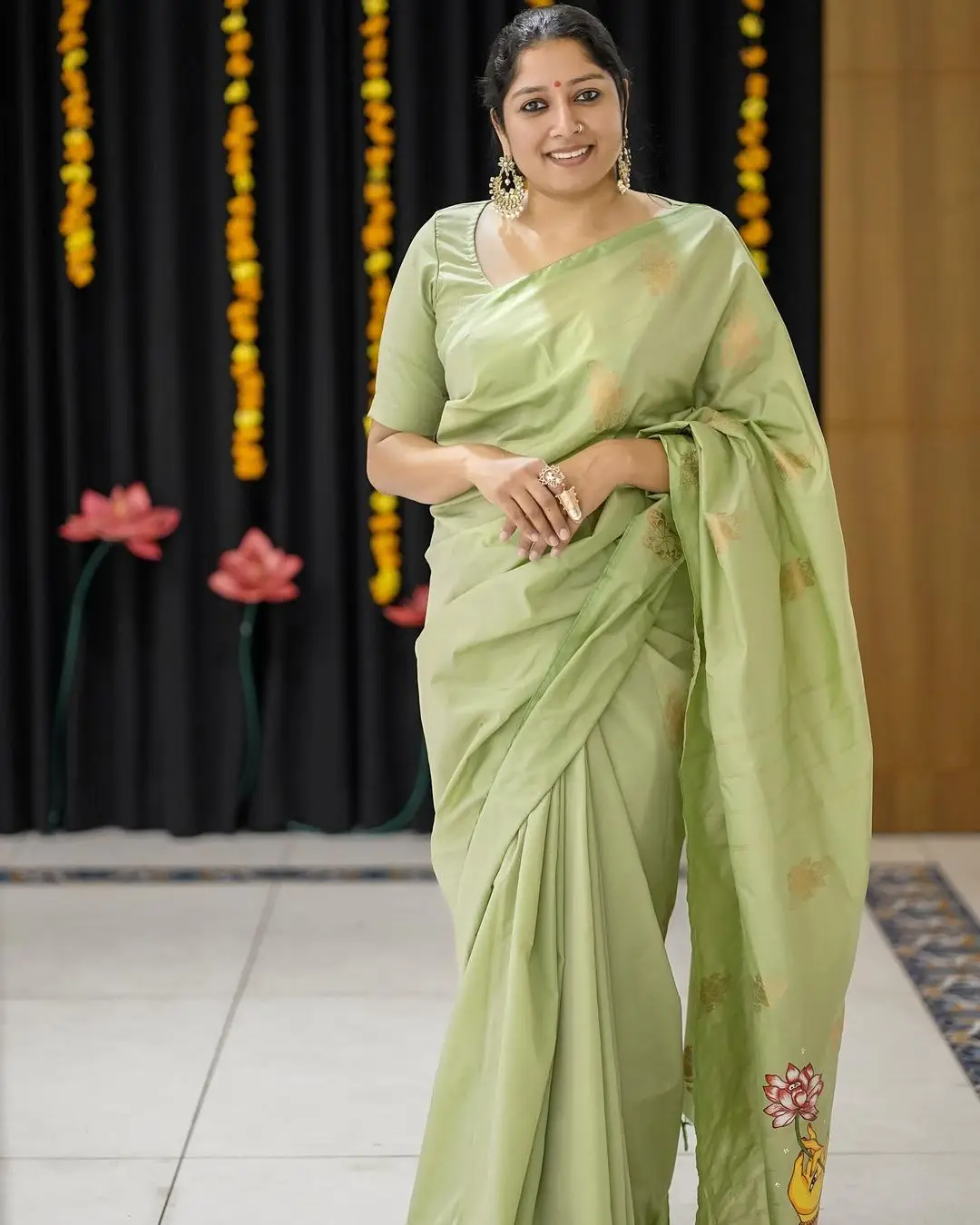 Malayalam Actress Anumol Stills in Green Saree